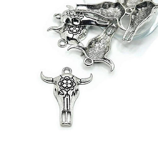 20 Pcs Silver Cattle Steer Skull Charms