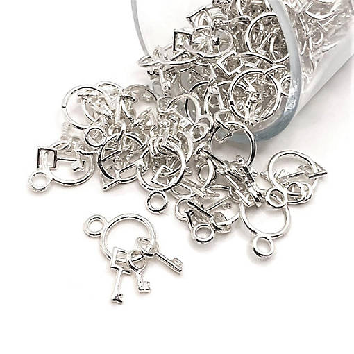 20 Pcs Silver Skeleton Key Charms