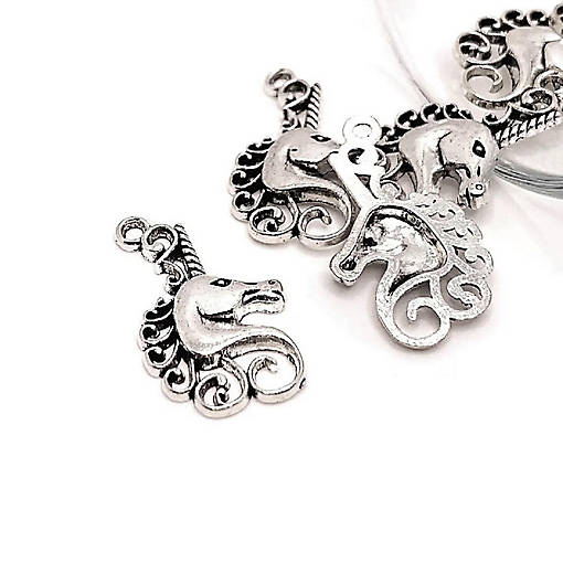 20 Pcs Silver Unicorn Head Charms