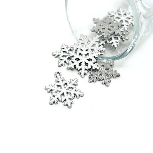 20 Pcs White Enamel Snowflake Charms