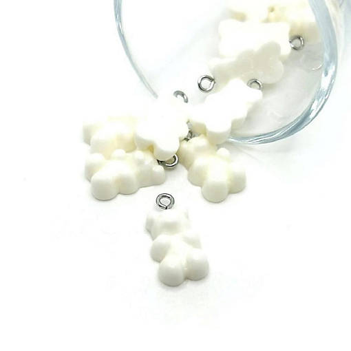 20 Pcs White Gummy Bear Charms