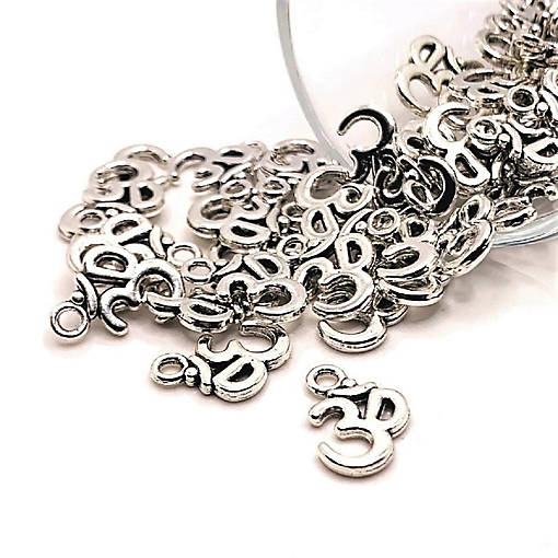 20 Silver Om Ohm Symbol Charms