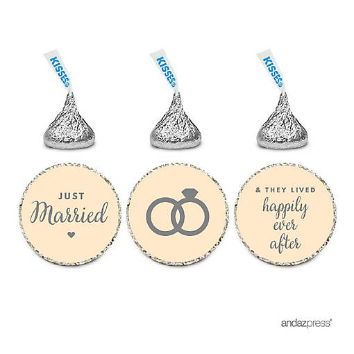 216PK Ivory Just Married Chocolate Label