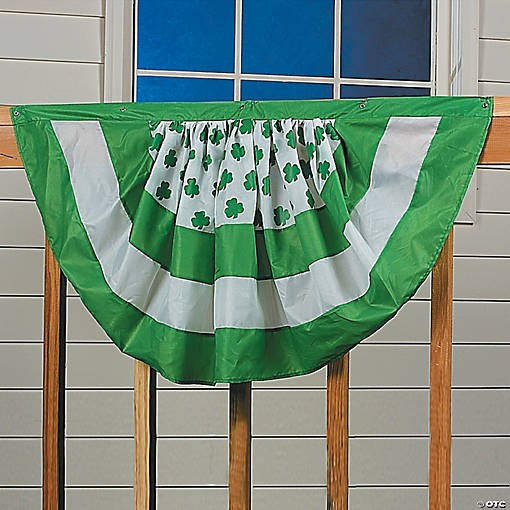 39" x 22" St. Patrick&amp;#8217;s Day Decorative Bunting - 1 Pc