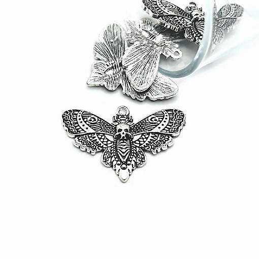 4 Pcs Large Deaths Head Moth Charms