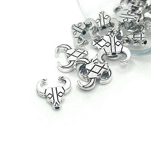 50 Pcs Cattle Skull Charm Beads
