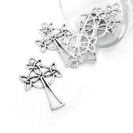 50 Pcs Silver Celtic Cross Pendant