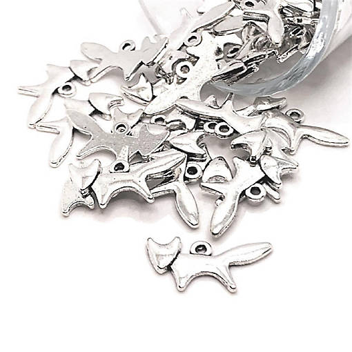 50 Pcs Small Silver Fox Charms