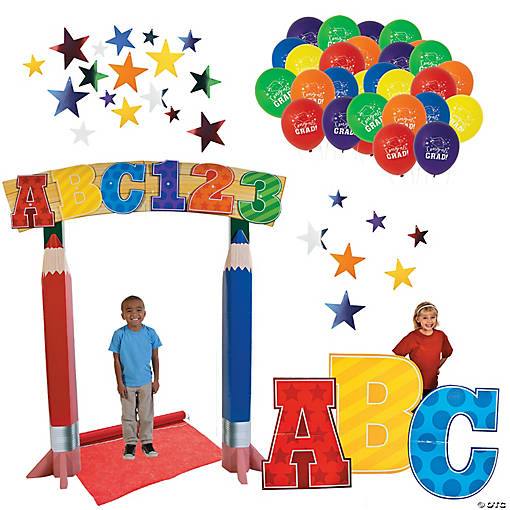 Elementary Graduation Premium Decorating Kit - 54 Pc.