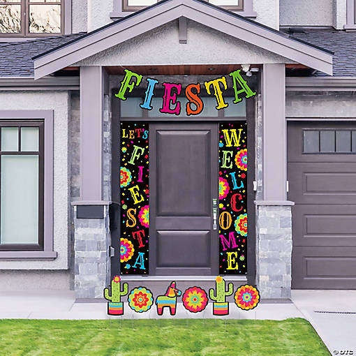 Fiesta Outdoor Decorating Kit - 9 Pc.