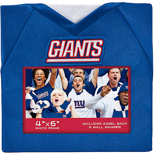 New York Giants Uniformed Frame