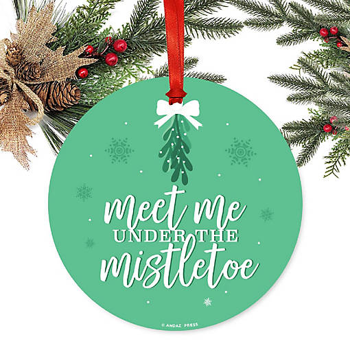 Round Metal Script, Under Mistletoe