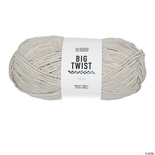 Solid Color Bulky Weight Polyester Yarn - 3 Skeins