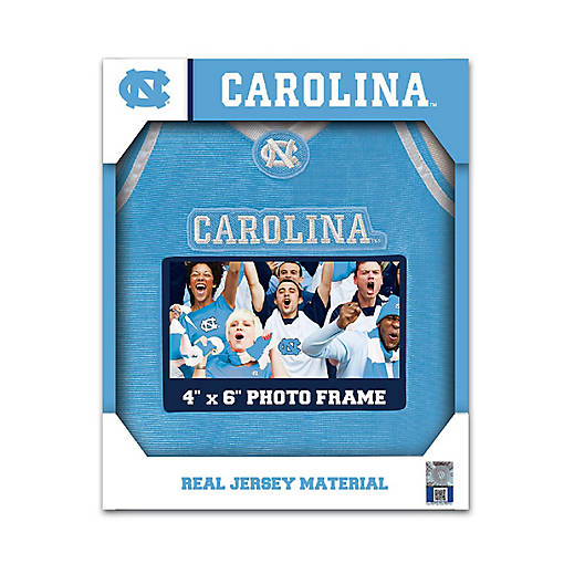UNC Tar Heels Uniformed Frame