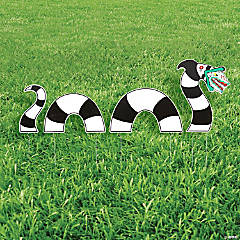 Beetlejuice™ Sand Worm Yard Sign Set - 4 Pc.