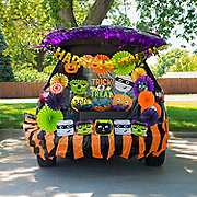 Ghoul Gang Themed Trunk or Treat Idea | Fun365