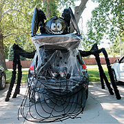Spider Themed Trunk or Treat Idea | Fun365