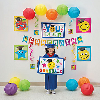 Elementary Grad Graduation Party Decorating Kit - 31 Pc.