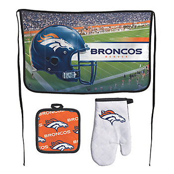 Denver Broncos Ultimate Fan Party Supplies Kit for 8 Guests