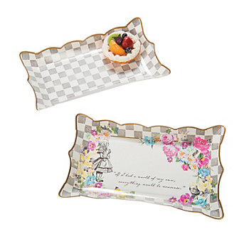 Truly Alice Paper Party Platters - 4 Pc.