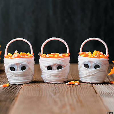 DIY Candy Corn Mummy Buckets Idea
