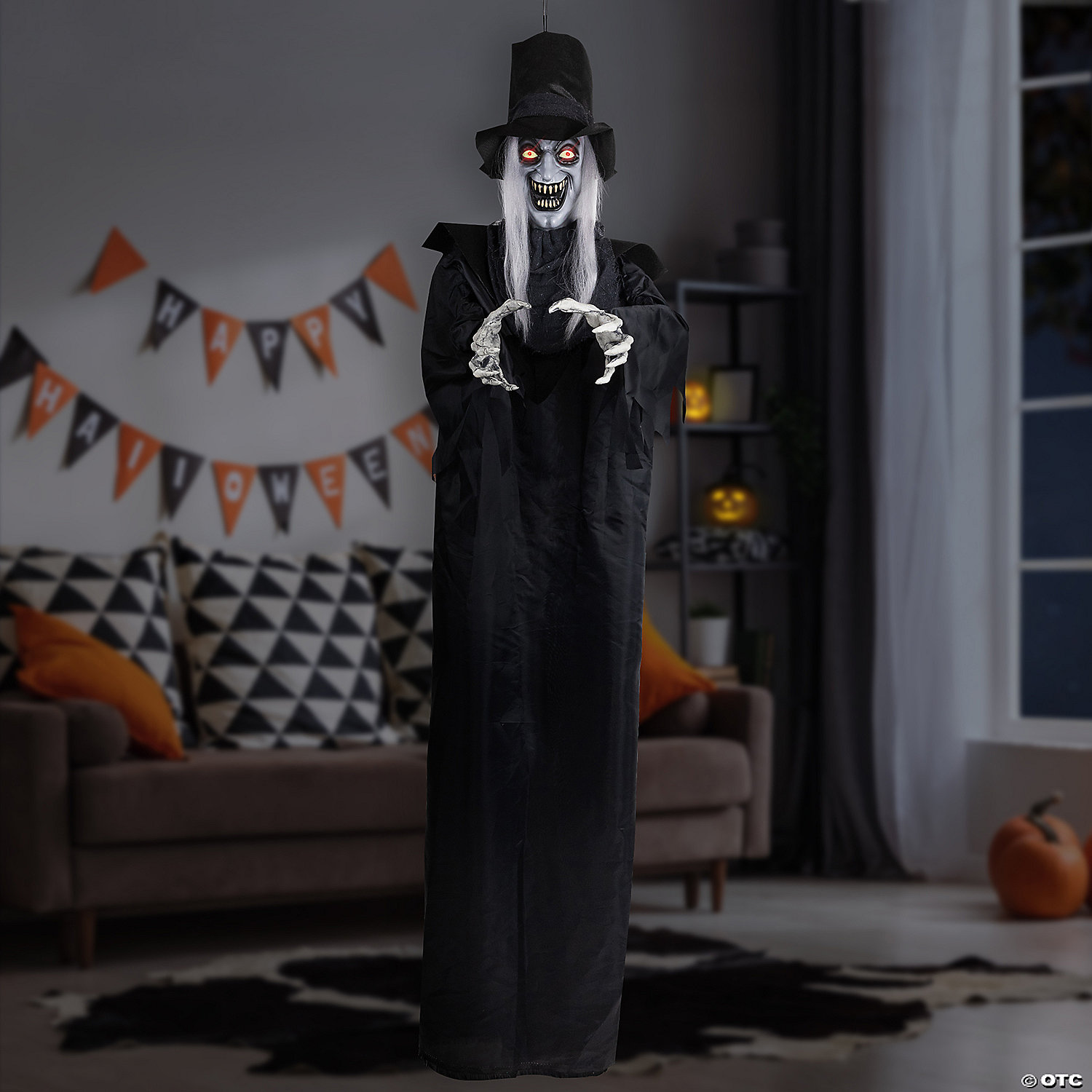 Lighted Vampire in Robe and Top Hat with Sound Hanging Halloween