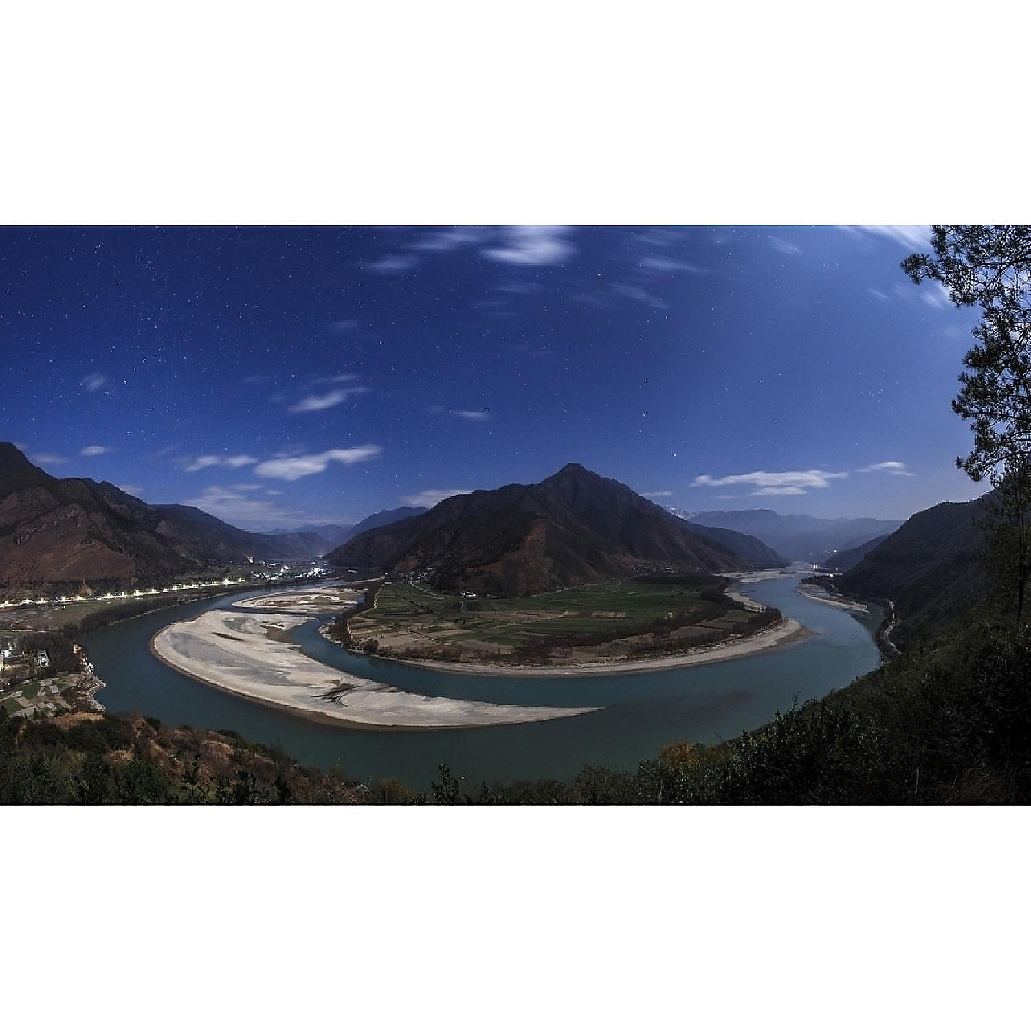 Moonlit scenic view of the Yangtze River in China. Poster Print by Jeff