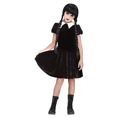Featured Image for Gothic Girl