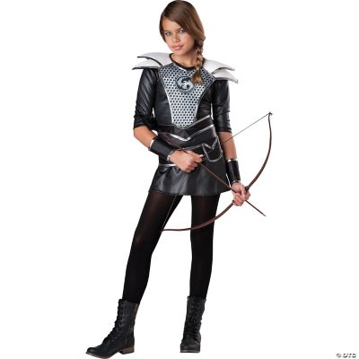 Featured Image for Midnight Huntress Costume