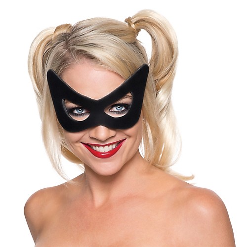 Featured Image for Women’s Harley Quinn Mask